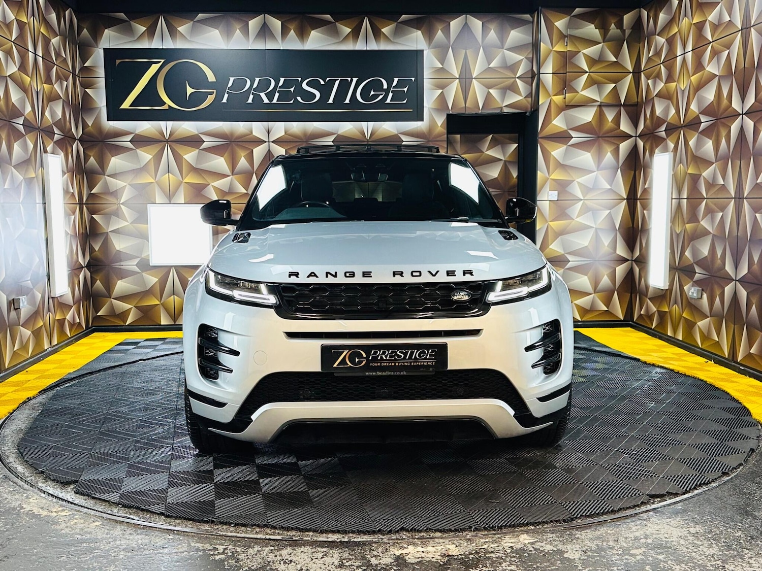 Used Land Rover Range Rover Evoque 2019 for sale - 78071817: Photo 3