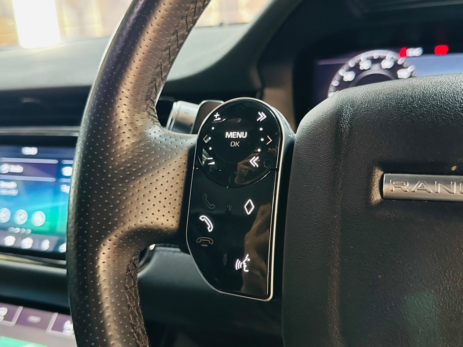 Used Land Rover Range Rover Evoque 2019 for sale - 78071817: Photo 48