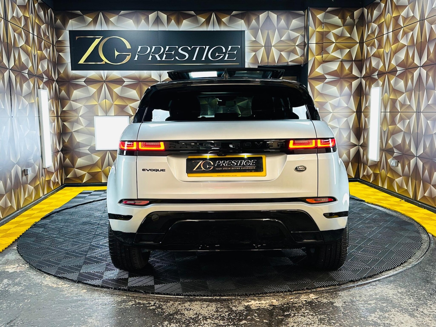 Used Land Rover Range Rover Evoque 2019 for sale - 78071817: Photo 5