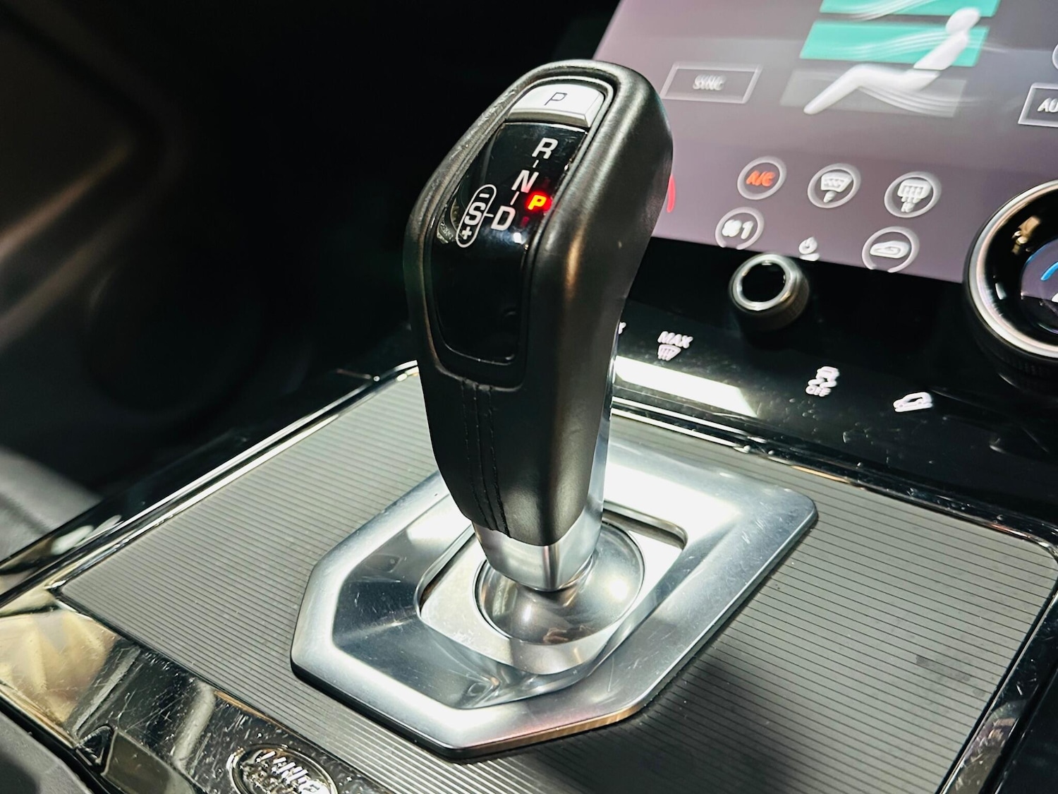 Used Land Rover Range Rover Evoque 2019 for sale - 78071817: Photo 52