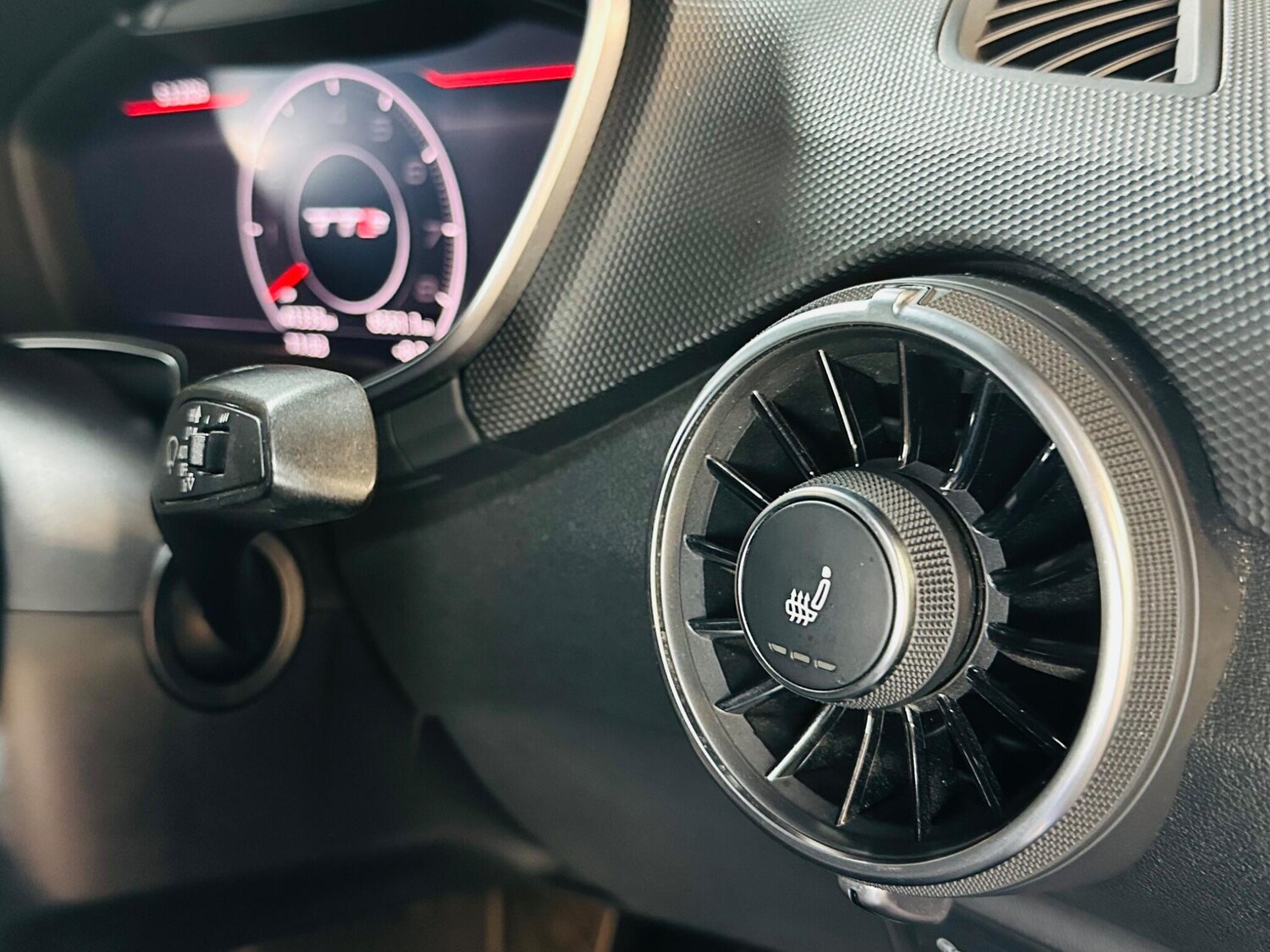 Used Audi TT 2017 for sale - 77768560: Photo 18