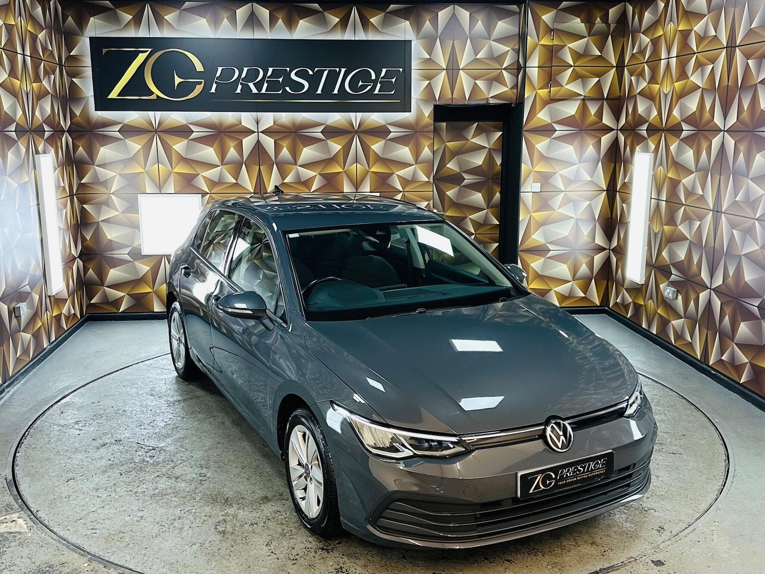 Used Volkswagen Golf 2020 for sale - 76538585: Photo 25