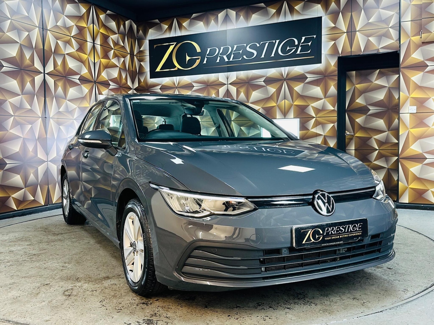 Used Volkswagen Golf 2020 for sale - 76538585: Photo 31