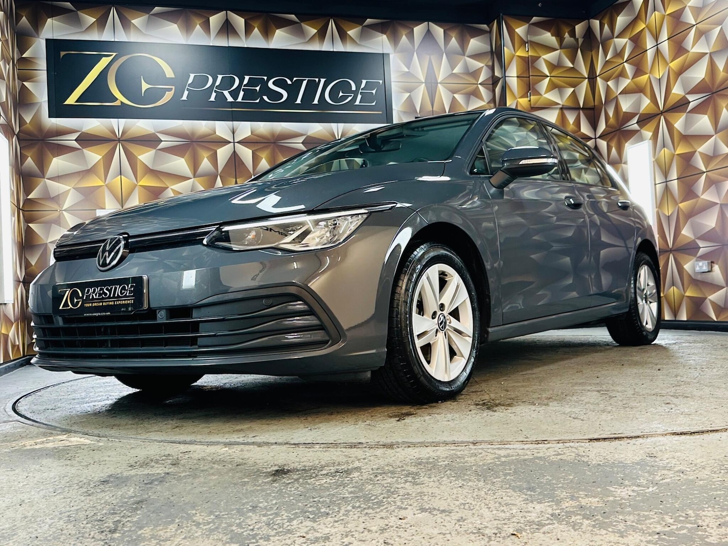 Used Volkswagen Golf 2020 for sale - 76538585: Photo 38