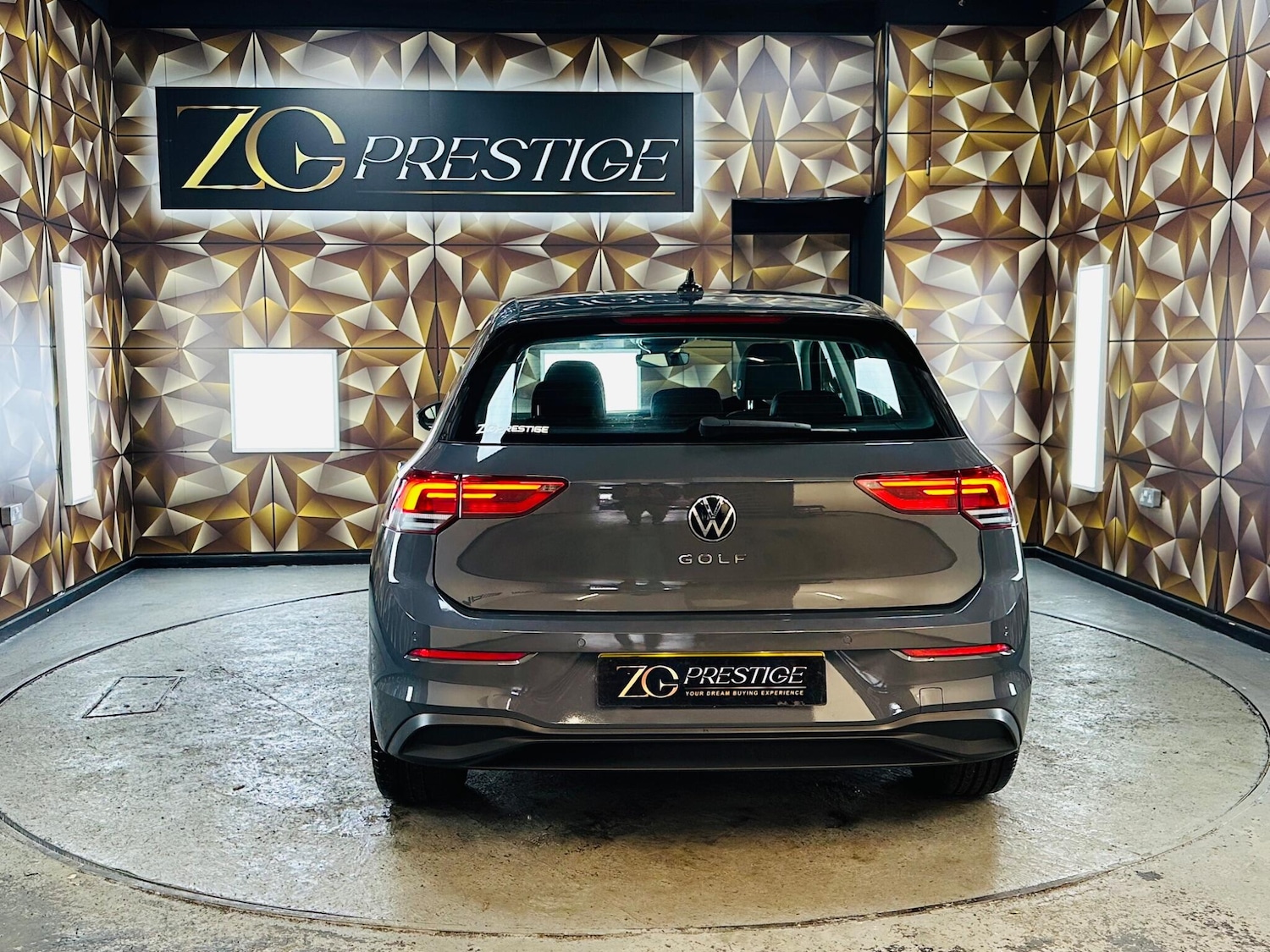 Used Volkswagen Golf 2020 for sale - 76538585: Photo 5