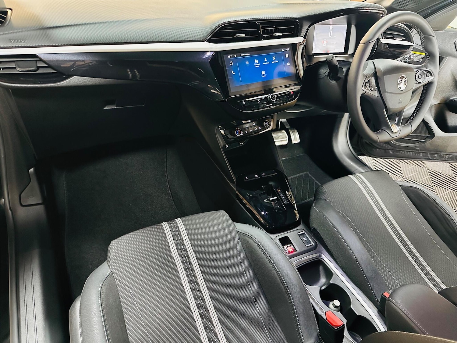 Used Vauxhall Corsa 2024 for sale - 78115012: Photo 4