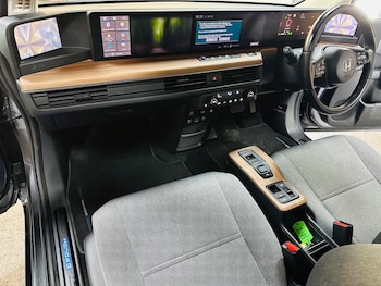 Used Honda e 2020 for sale - 76337807: Photo 4