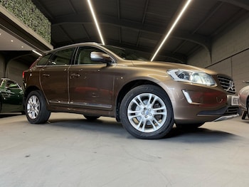 Used Volvo XC60 2015 for sale - 79018709: Photo