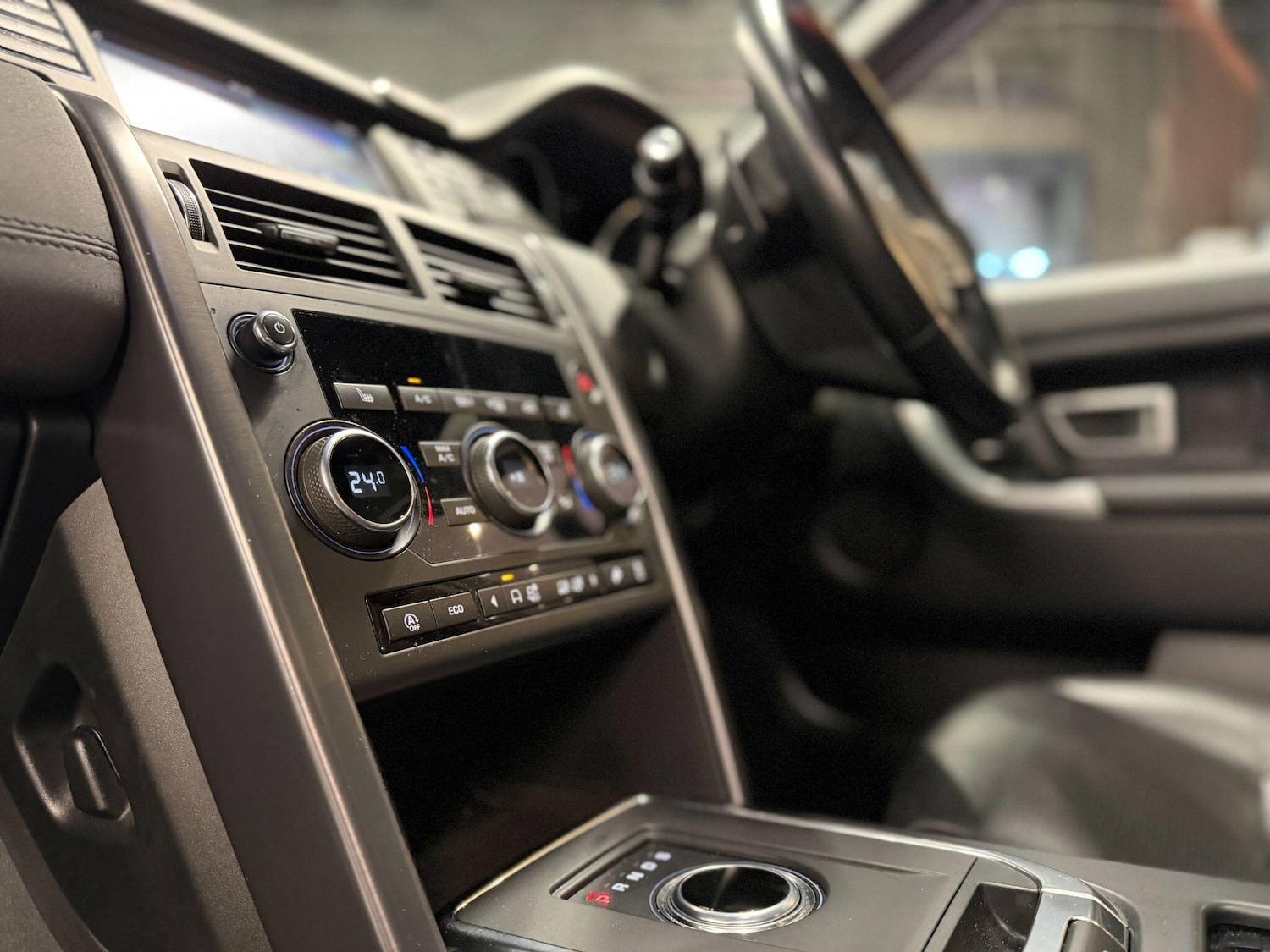 Used Land Rover Discovery Sport 2018 for sale - 78127735: Photo 17