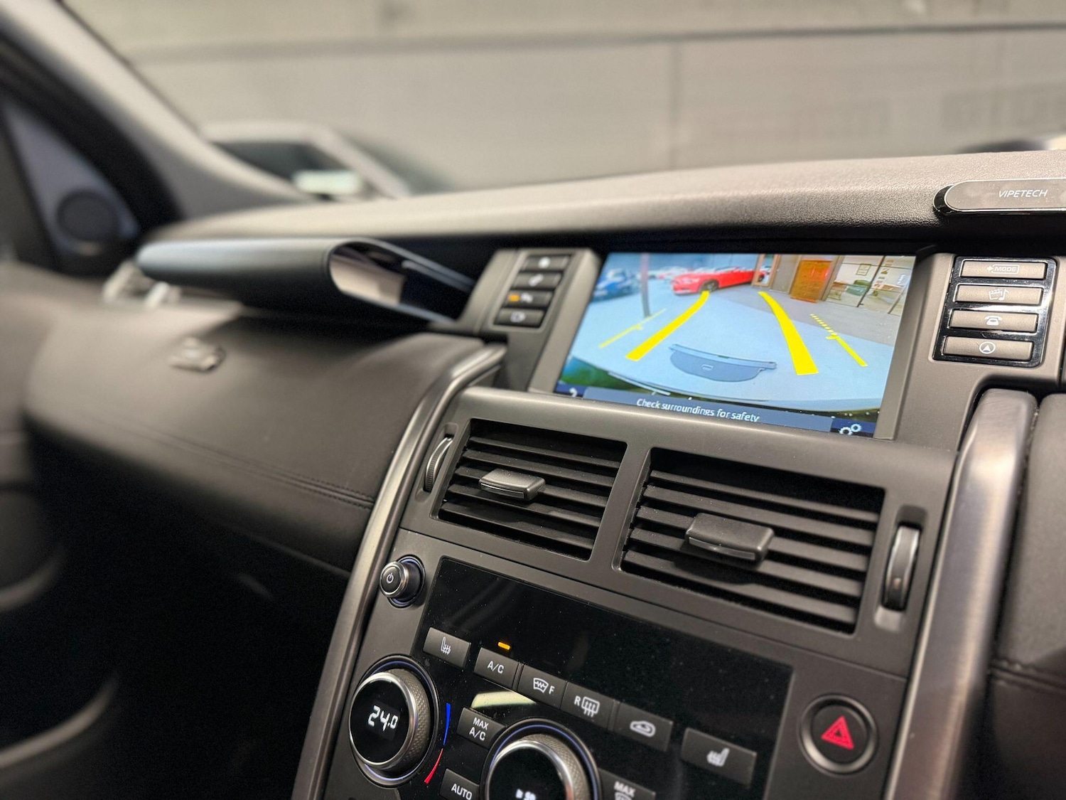 Used Land Rover Discovery Sport 2018 for sale - 78127735: Photo 19