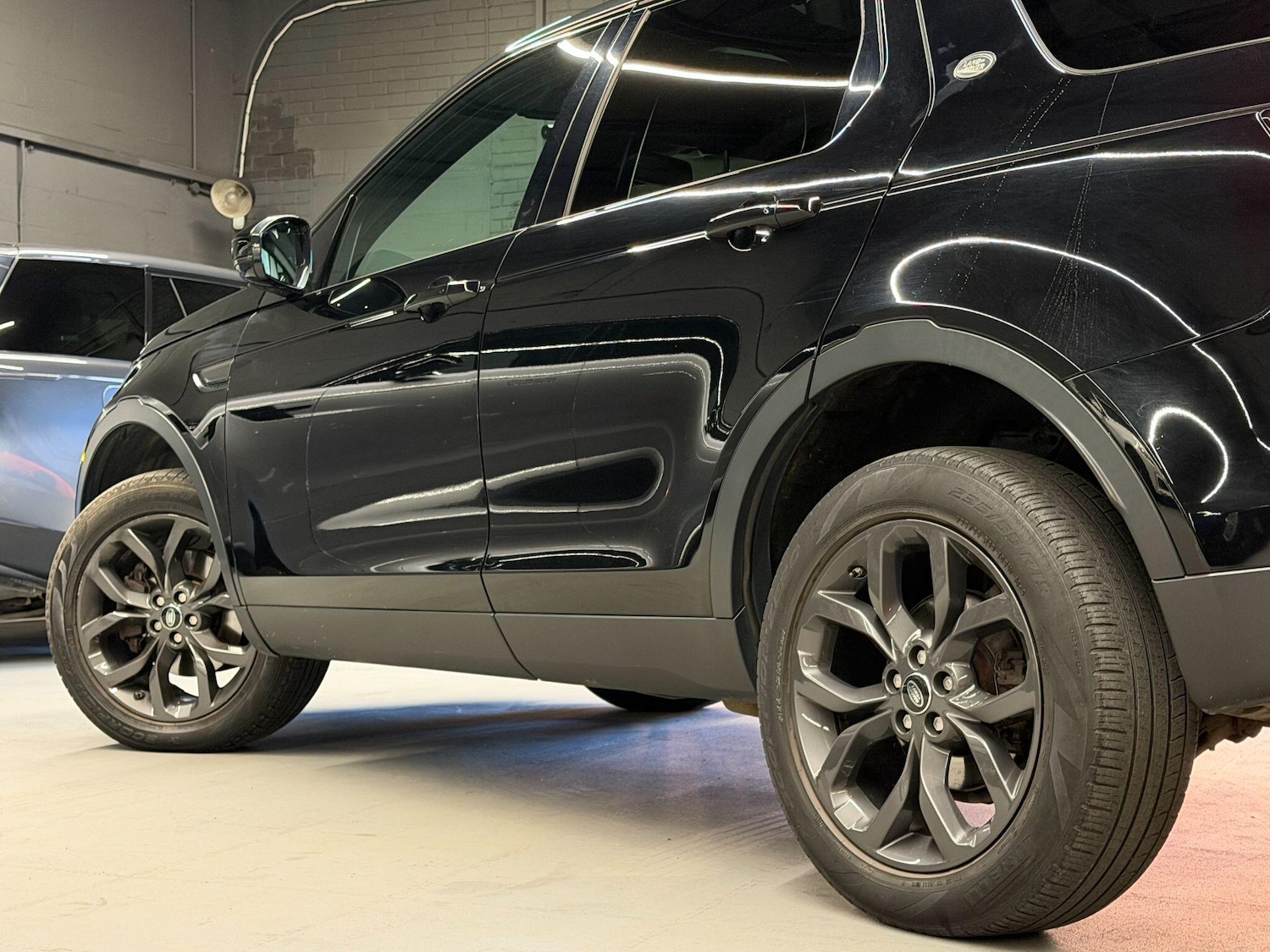 Used Land Rover Discovery Sport 2018 for sale - 78127735: Photo 9