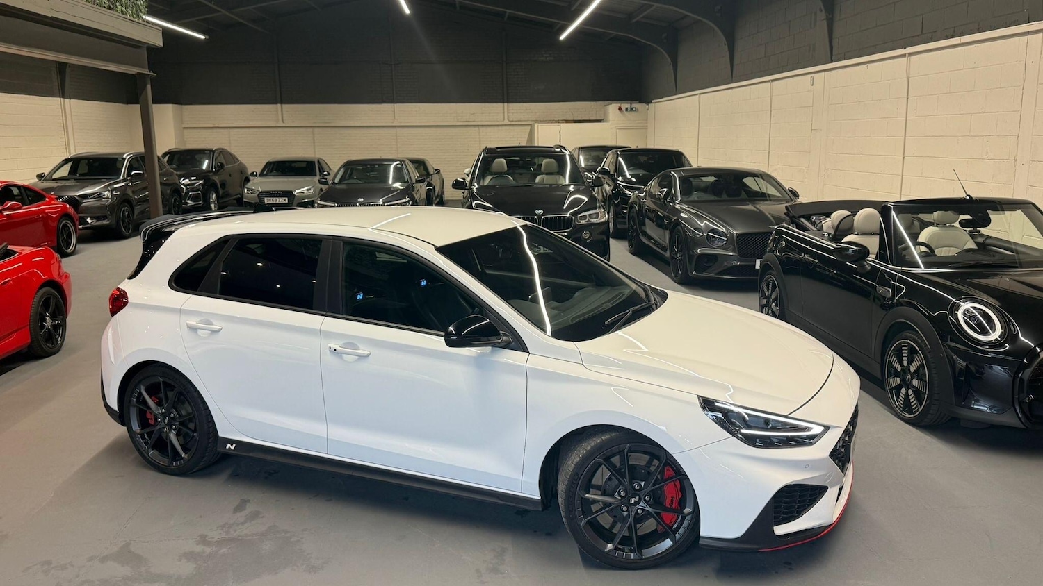 Used BMW 8 Series 2019 for sale - 76898873: Photo 1