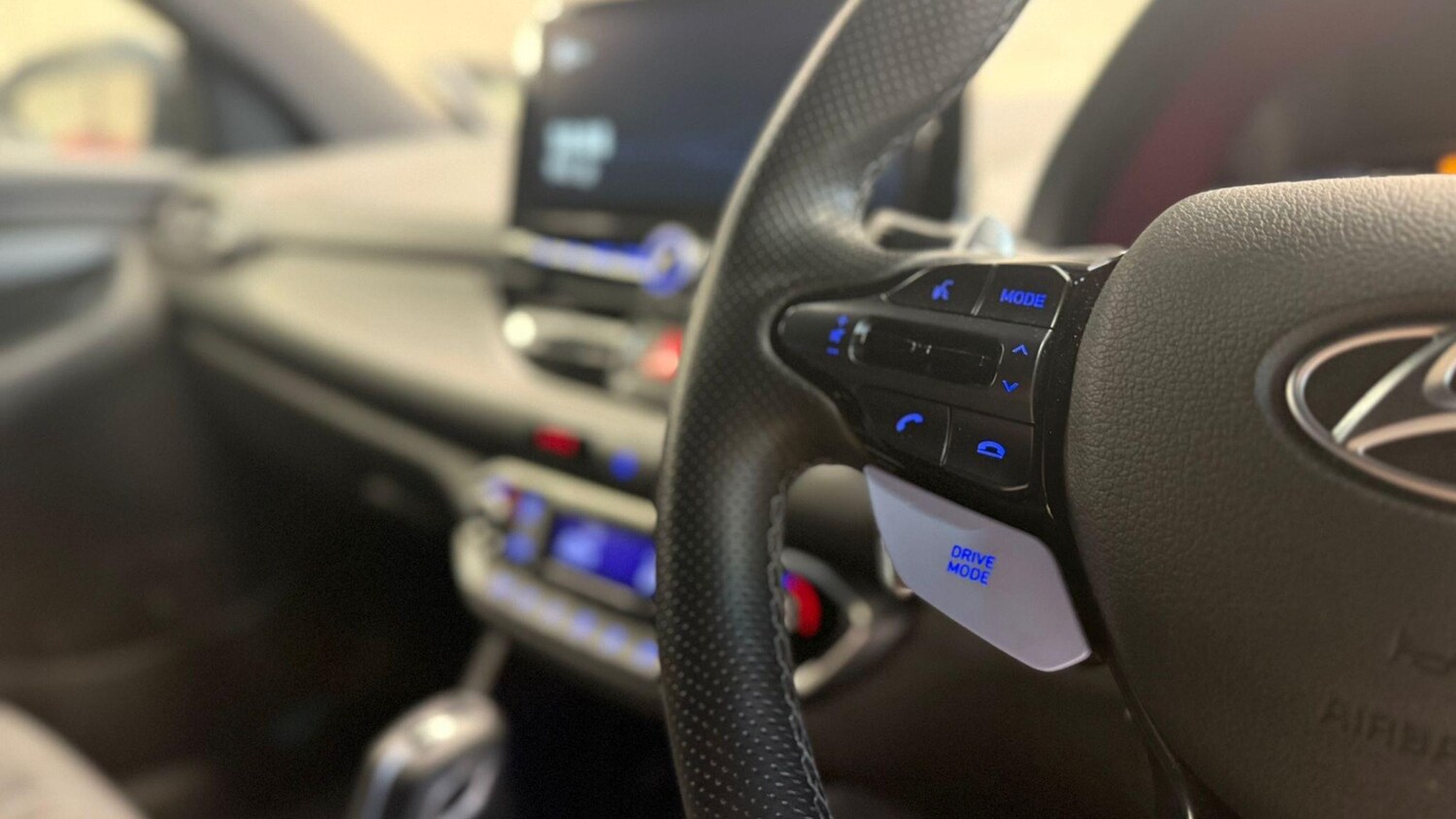 Used BMW 8 Series 2019 for sale - 76898873: Photo 24