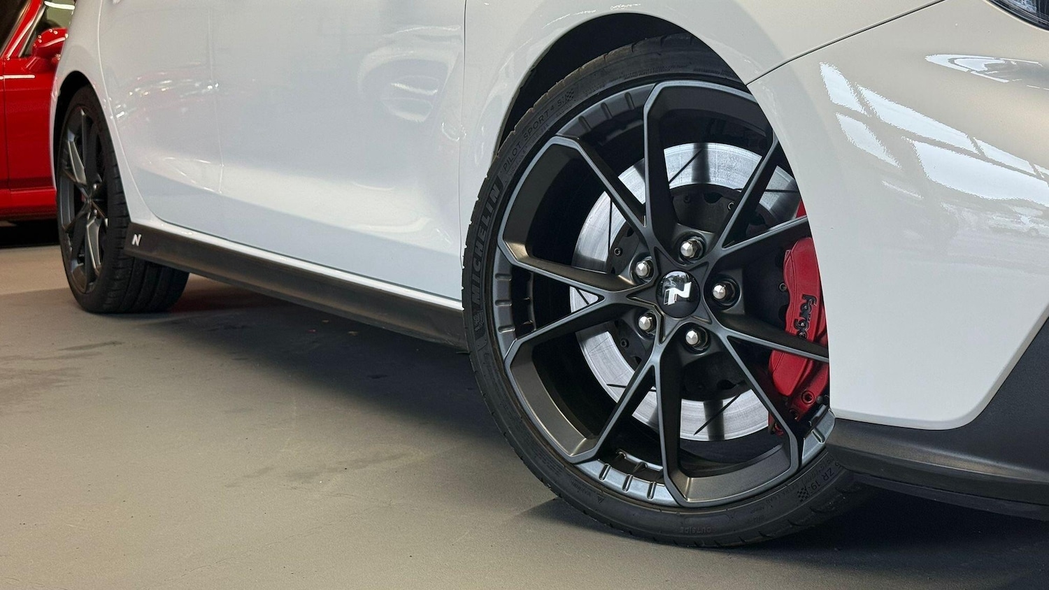 Used BMW 8 Series 2019 for sale - 76898873: Photo 3