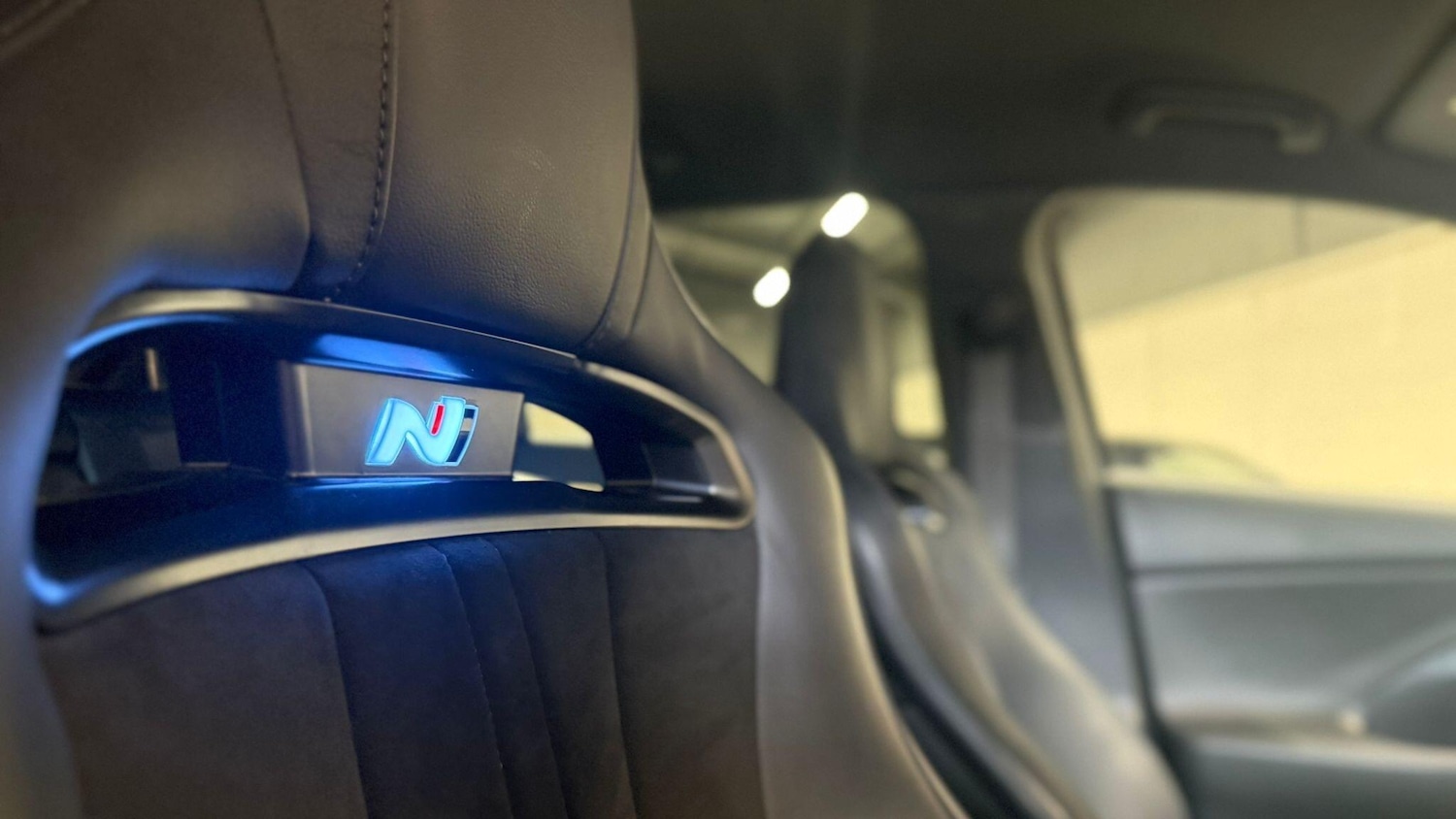 Used BMW 8 Series 2019 for sale - 76898873: Photo 4