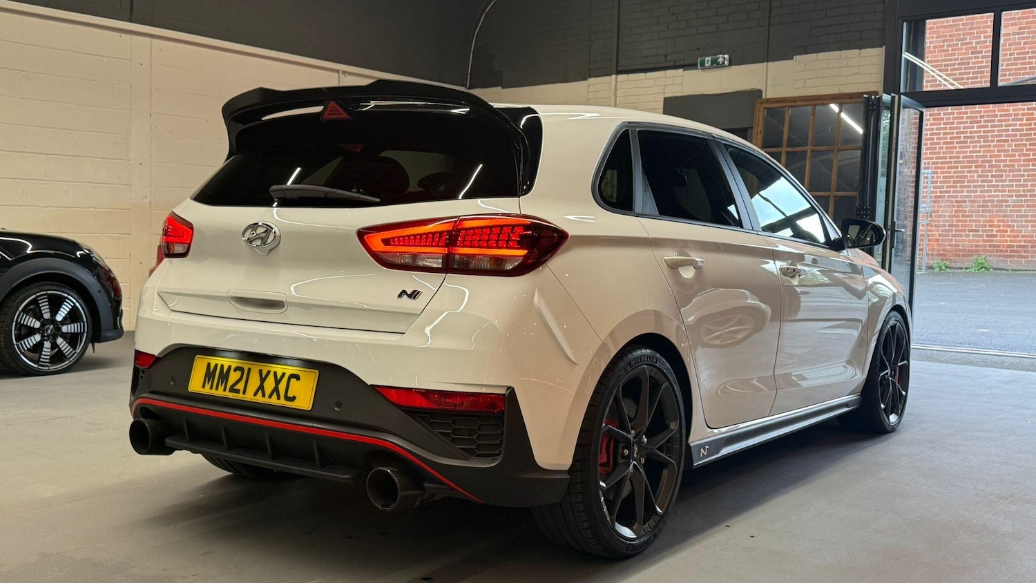 Used BMW 8 Series 2019 for sale - 76898873: Photo 8