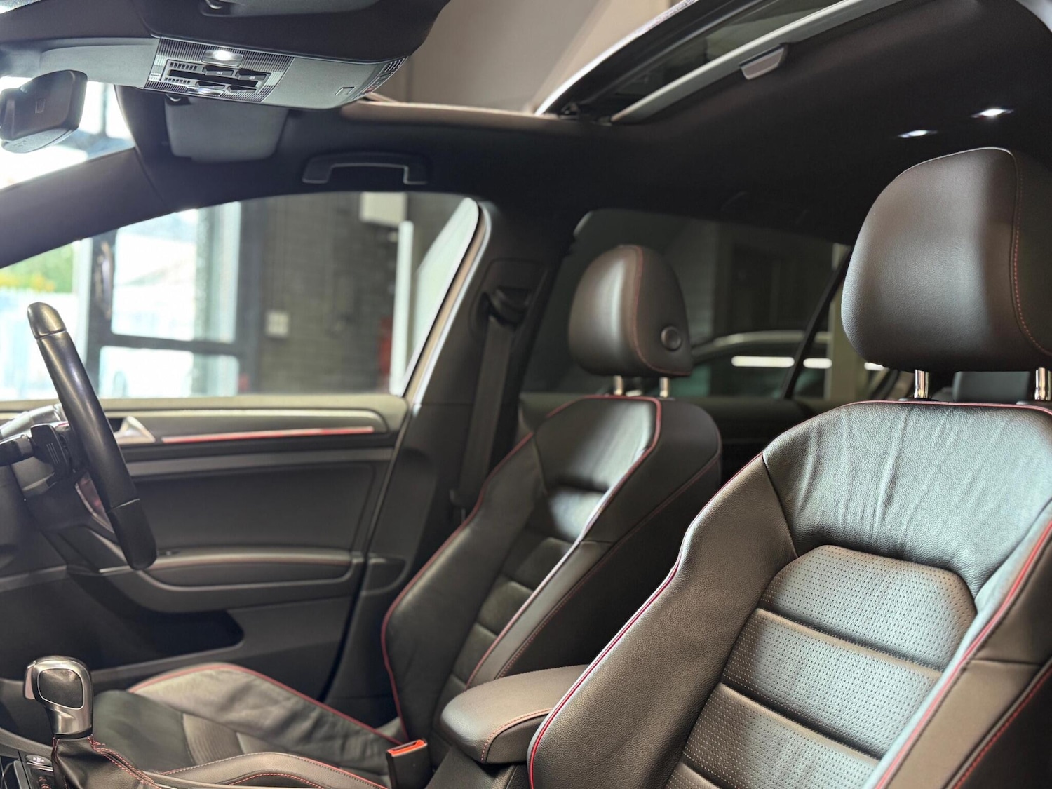 Used Volkswagen Golf 2019 for sale - 76865173: Photo 3