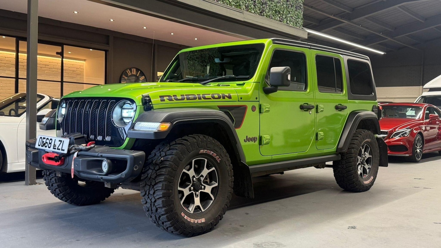 Used Jeep Wrangler 2018 for sale - 76866504: Photo 2