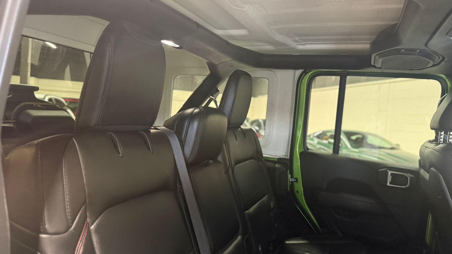 Used Jeep Wrangler 2018 for sale - 76866504: Photo 30