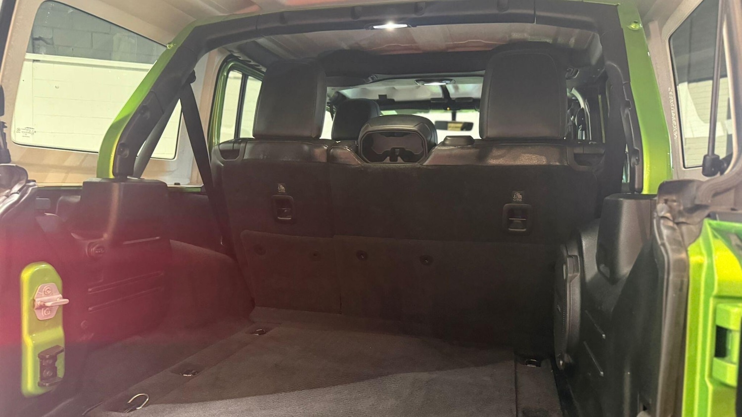 Used Jeep Wrangler 2018 for sale - 76866504: Photo 33