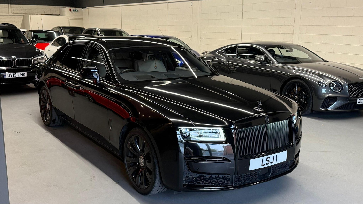 Used Rolls-Royce Ghost 2024 for sale - 76865948: Photo 30
