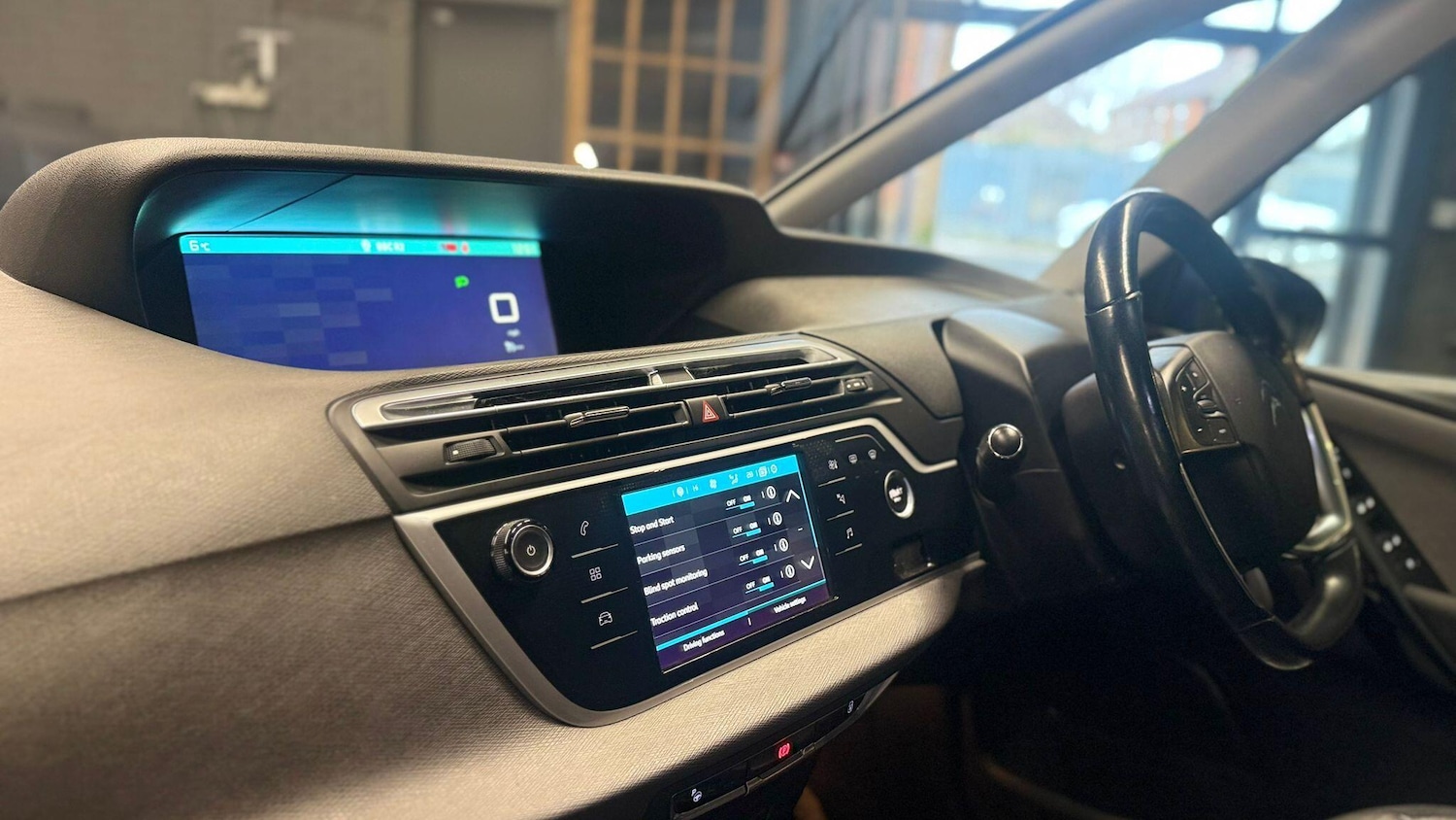 Used Citroen Grand C4 Picasso 2017 for sale - 77598395: Photo 14