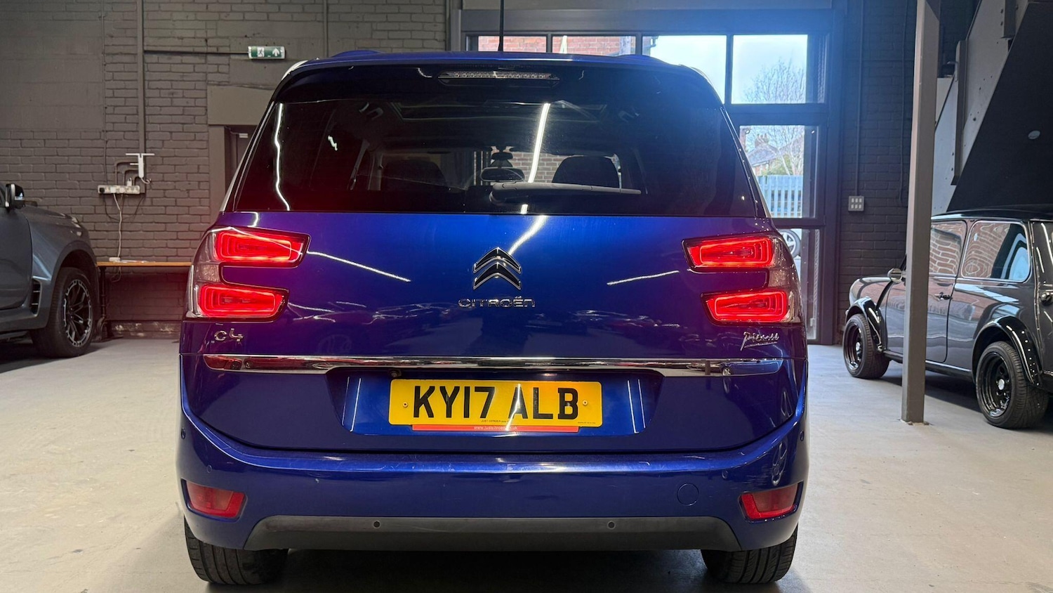 Used Citroen Grand C4 Picasso 2017 for sale - 77598395: Photo 19