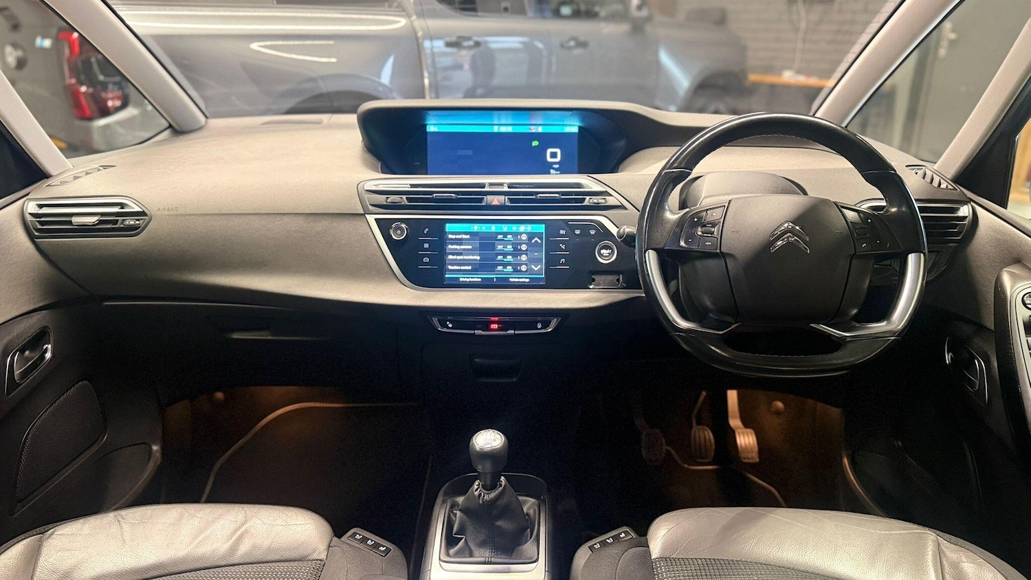 Used Citroen Grand C4 Picasso 2017 for sale - 77598395: Photo 23