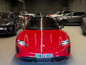 Used Porsche Taycan 2022 for sale - 78245135: Photo