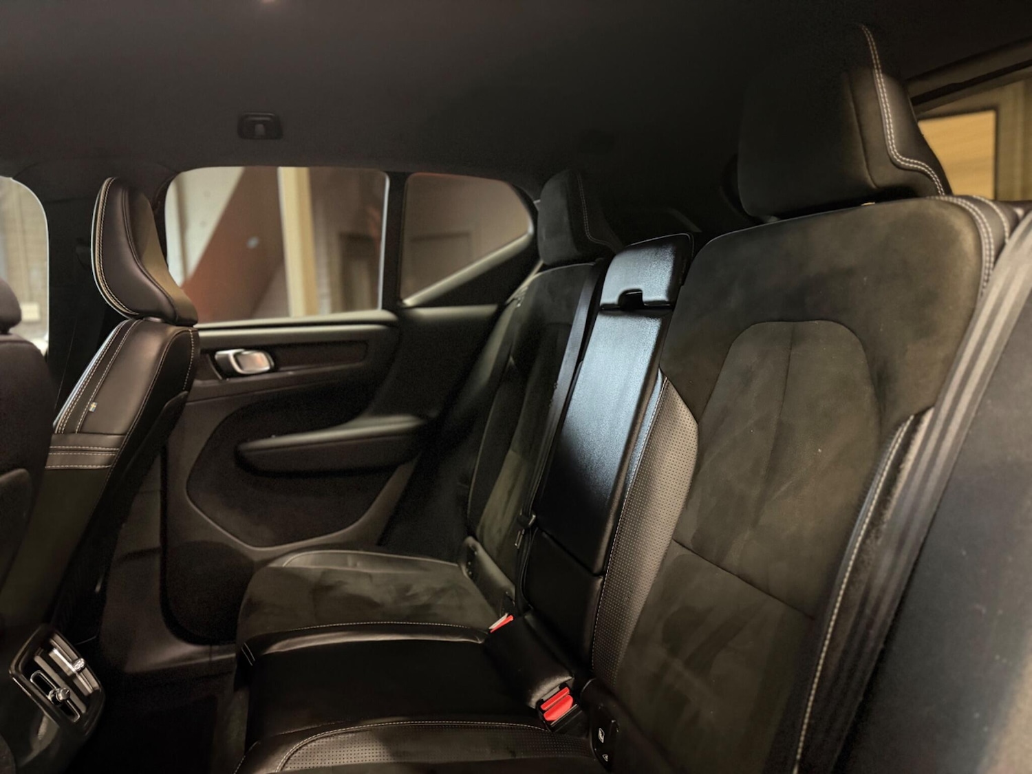 Used Volvo XC40 for sale - 78128126: Photo 22