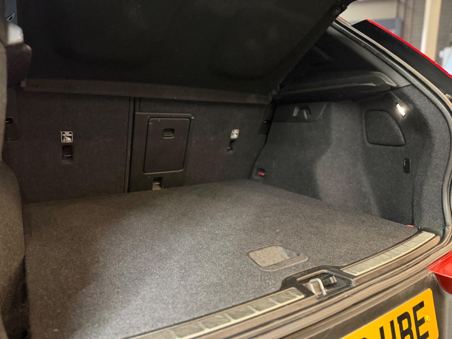 Used Volvo XC40 for sale - 78128126: Photo 23