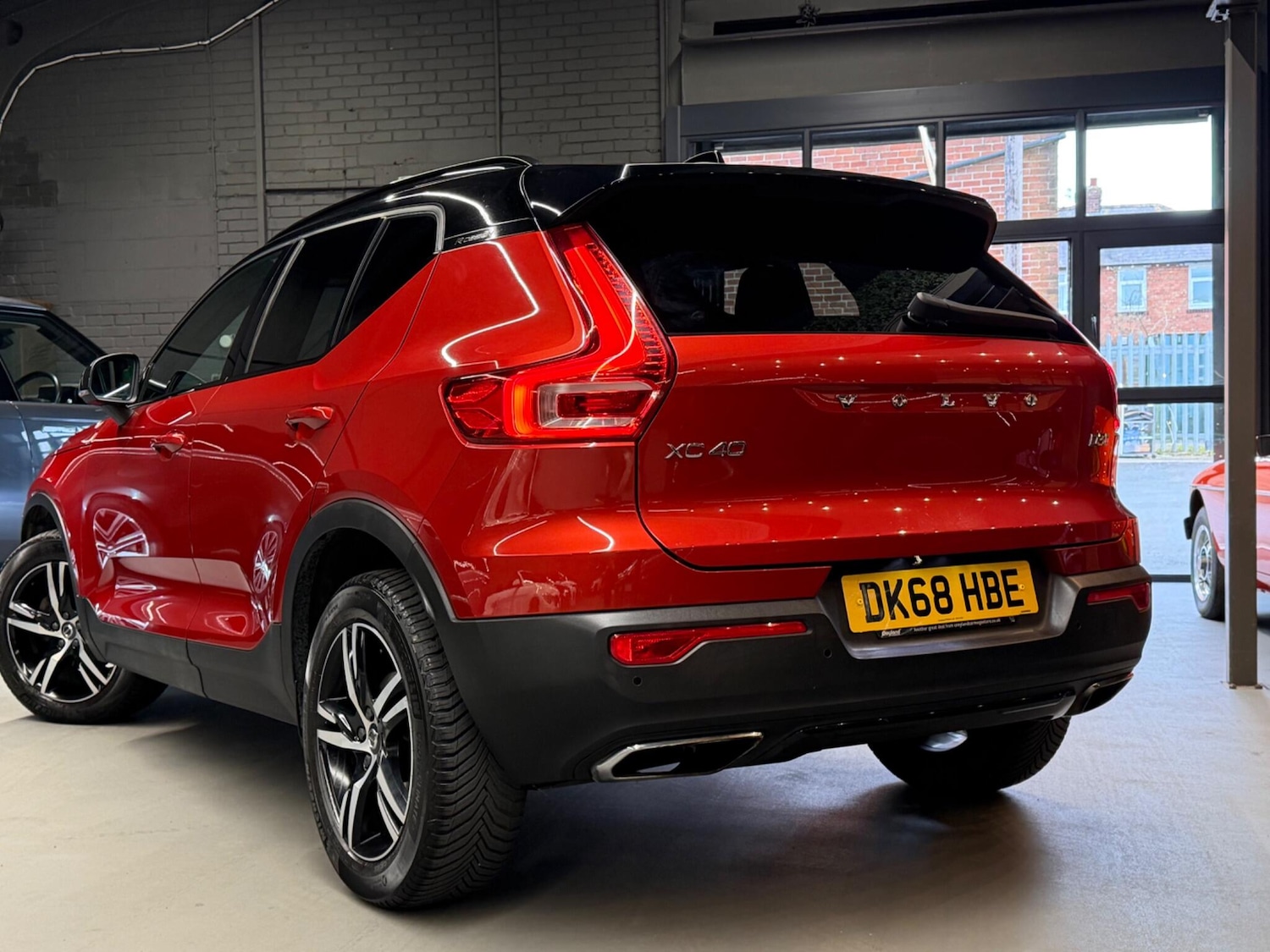 Used Volvo XC40 for sale - 78128126: Photo 27