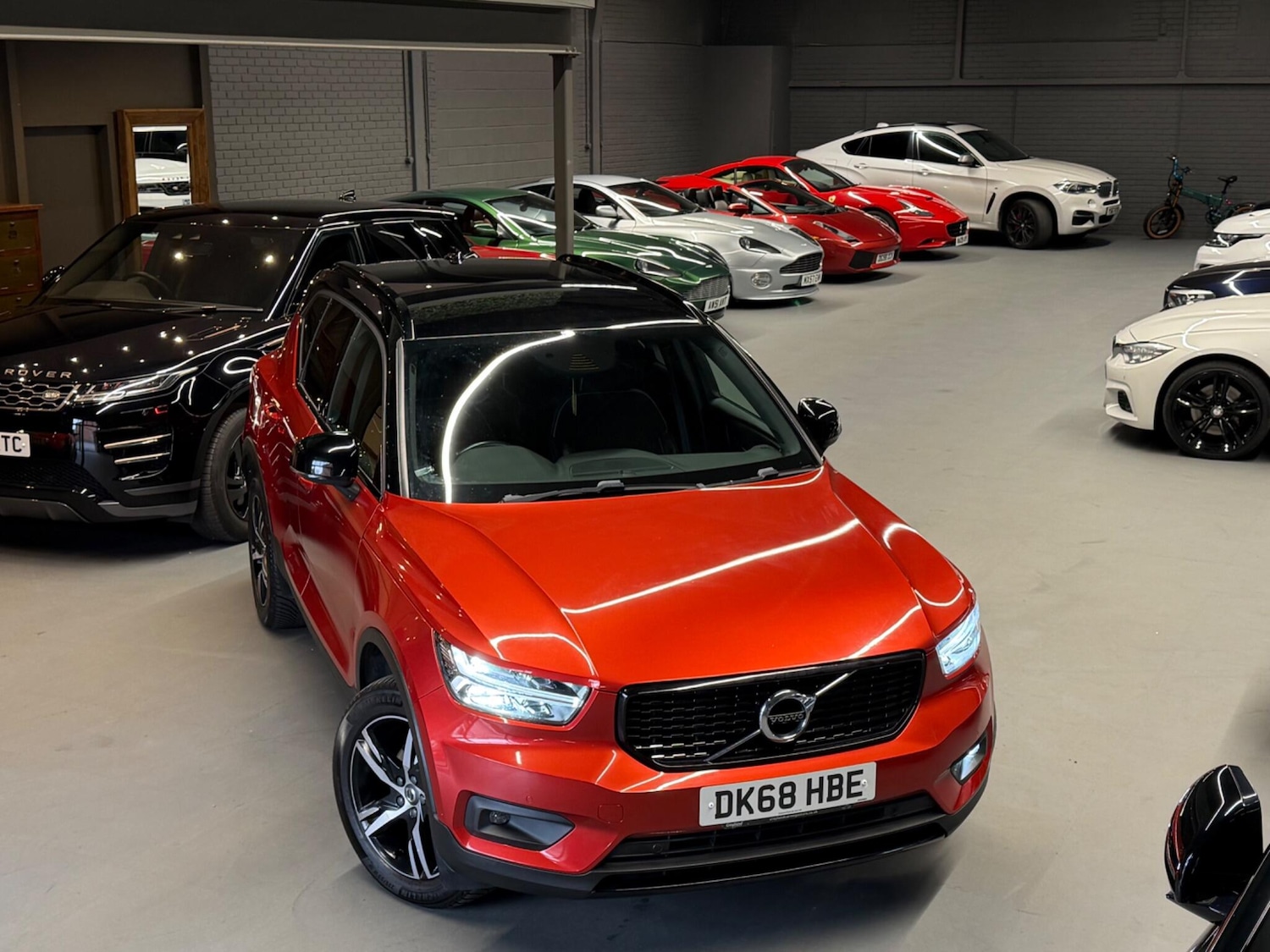 Used Volvo XC40 for sale - 78128126: Photo 4