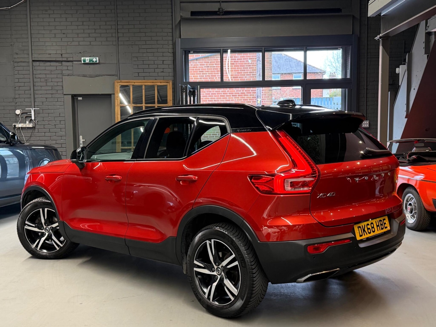 Used Volvo XC40 for sale - 78128126: Photo 5