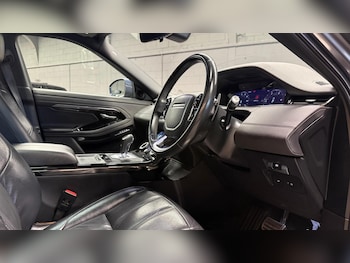 Used Land Rover Range Rover Evoque 2019 for sale - 77783787: Photo