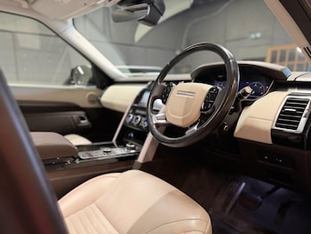 Used Land Rover Discovery 2019 for sale - 78430007: Photo
