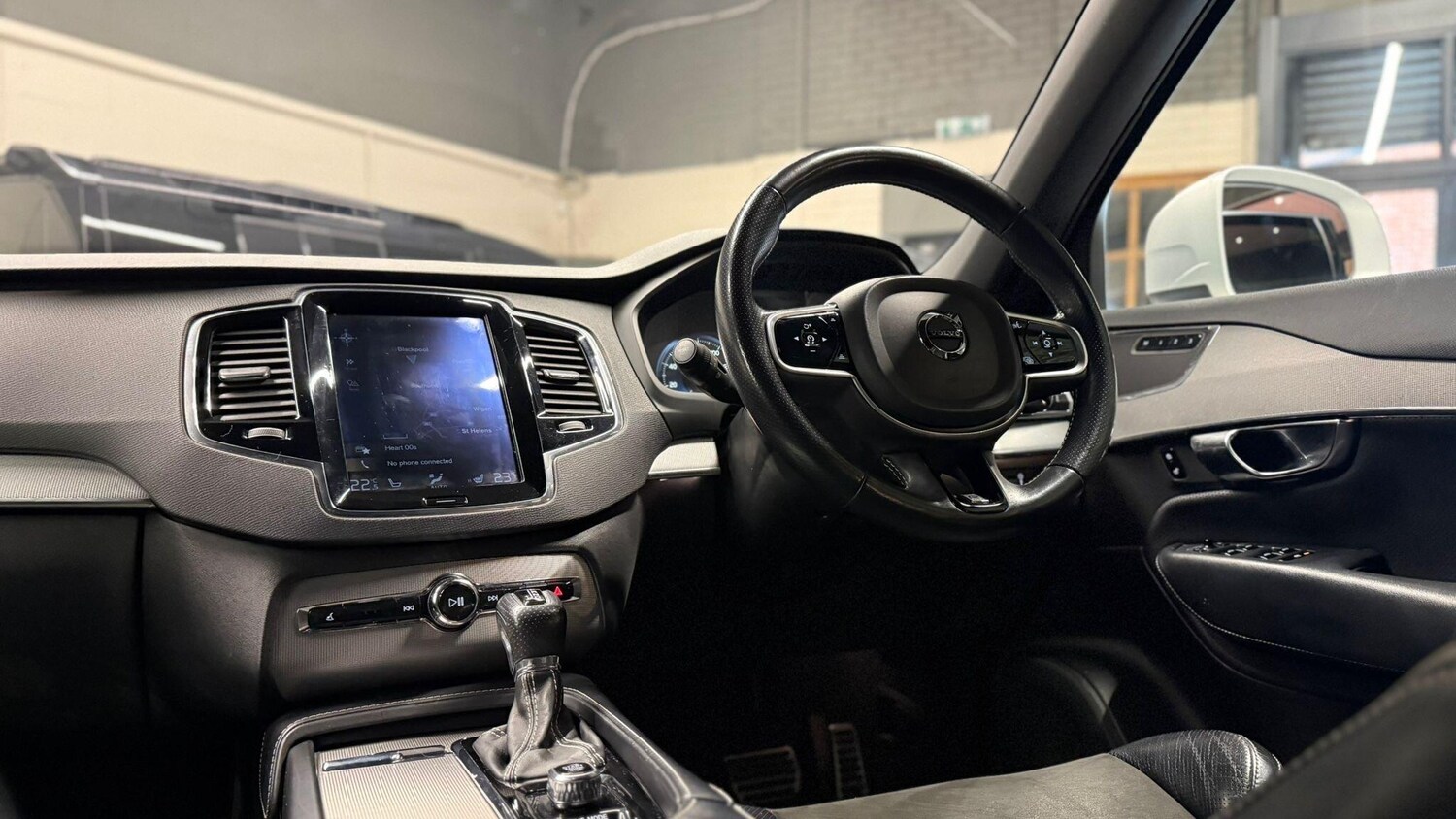 Used Volvo XC90 2017 for sale - 76866480: Photo 15