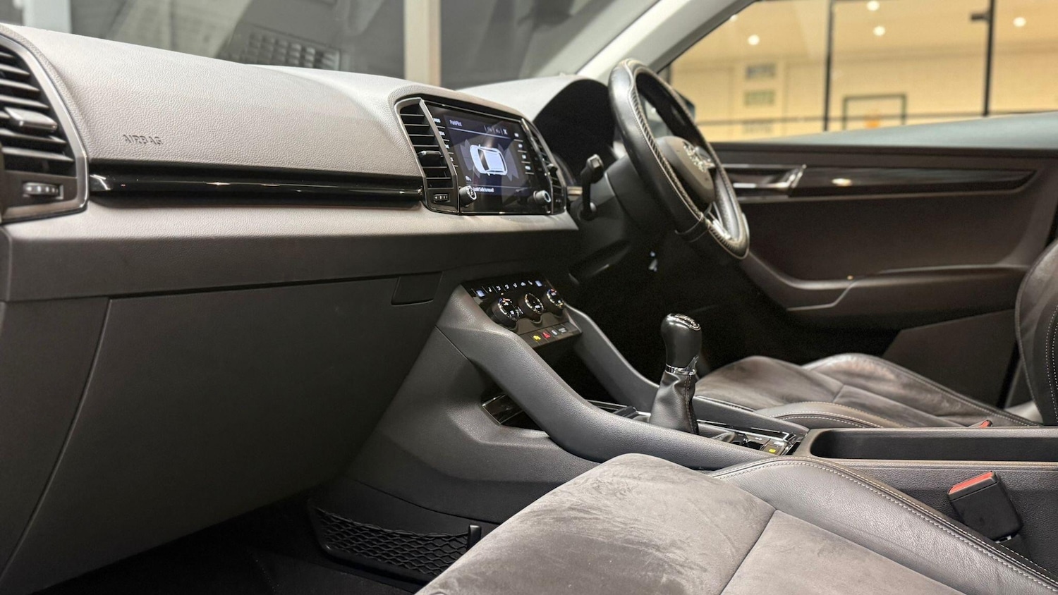 Used Skoda Karoq for sale - 77130679: Photo 19