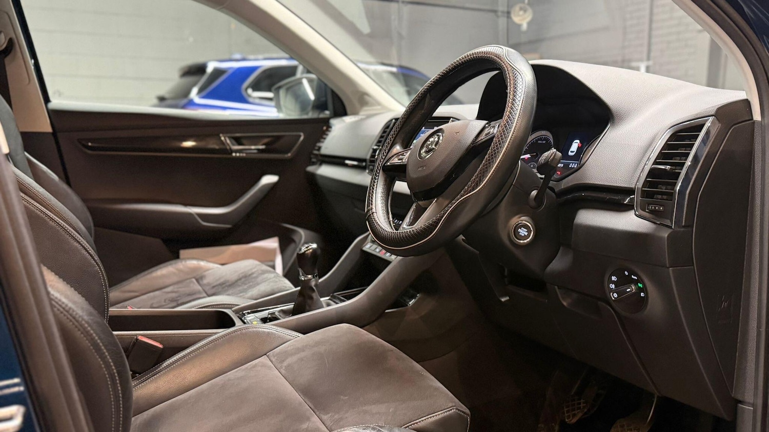 Used Skoda Karoq for sale - 77130679: Photo 3