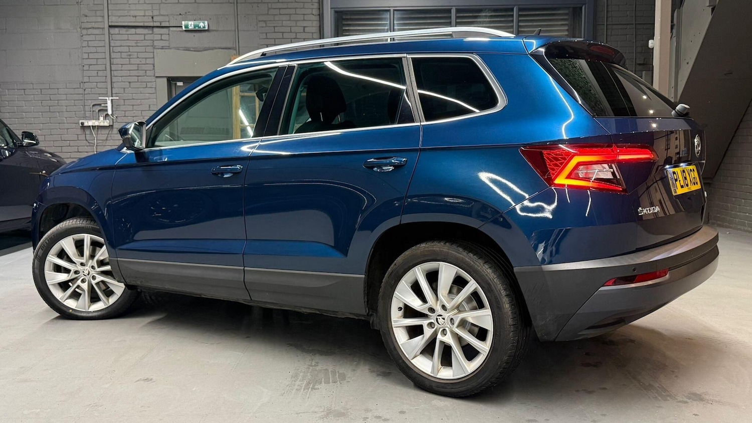 Used Skoda Karoq for sale - 77130679: Photo 6
