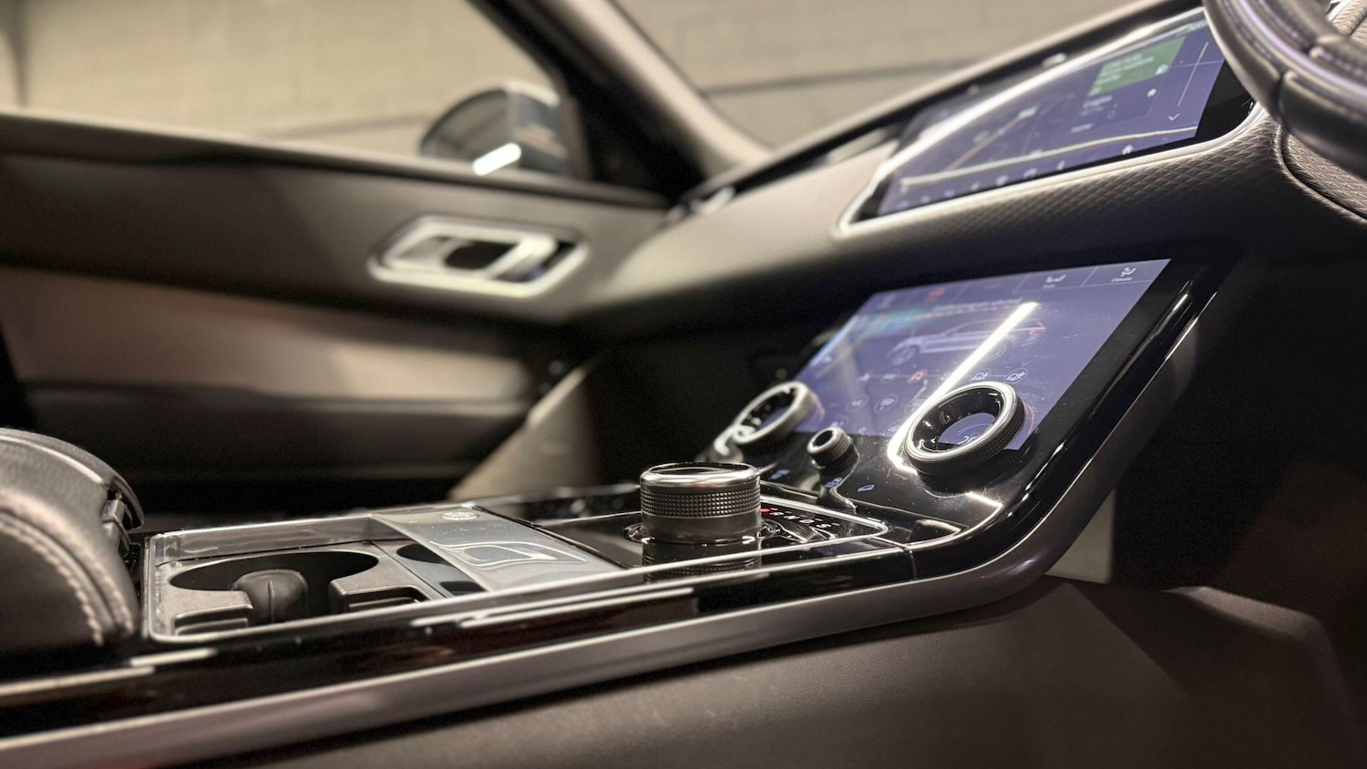 Used Land Rover Range Rover Velar 2020 for sale - 77073841: Photo 15