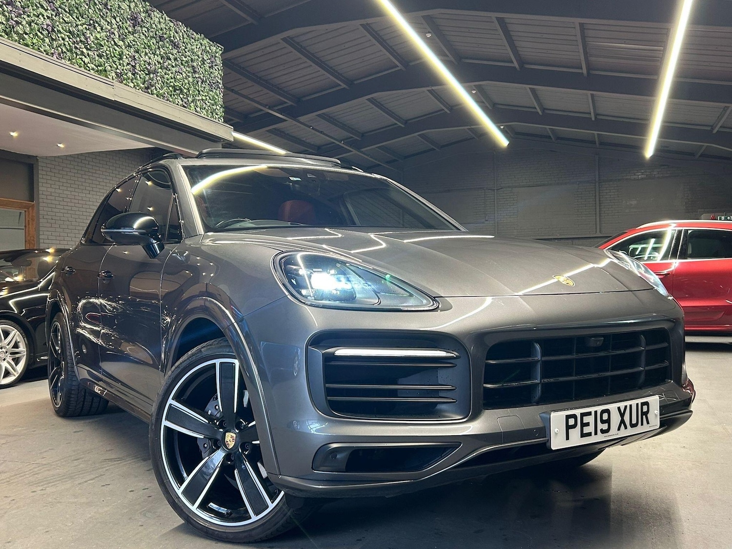 Used Porsche Cayenne for sale - 77646215: Photo 11