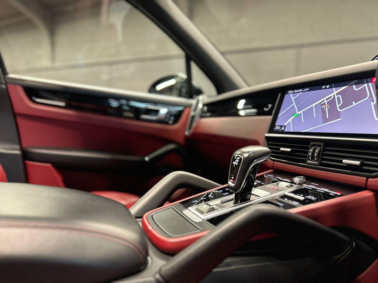 Used Porsche Cayenne for sale - 77646215: Photo 14