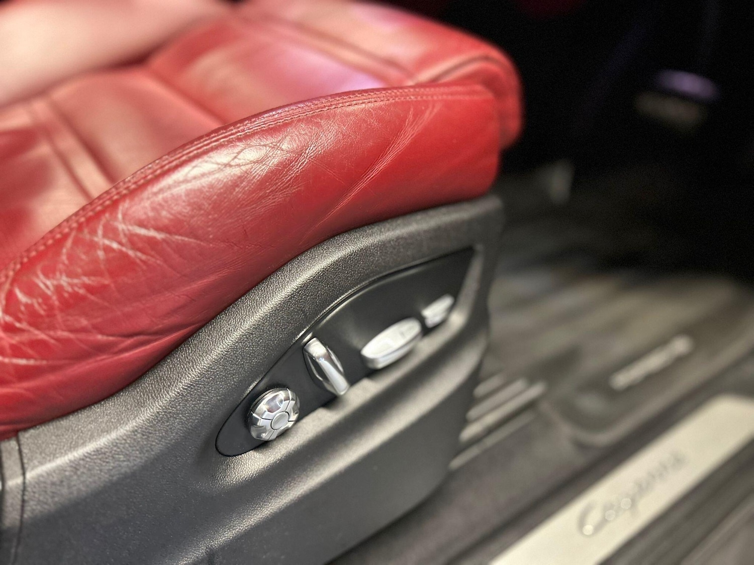 Used Porsche Cayenne for sale - 77646215: Photo 36