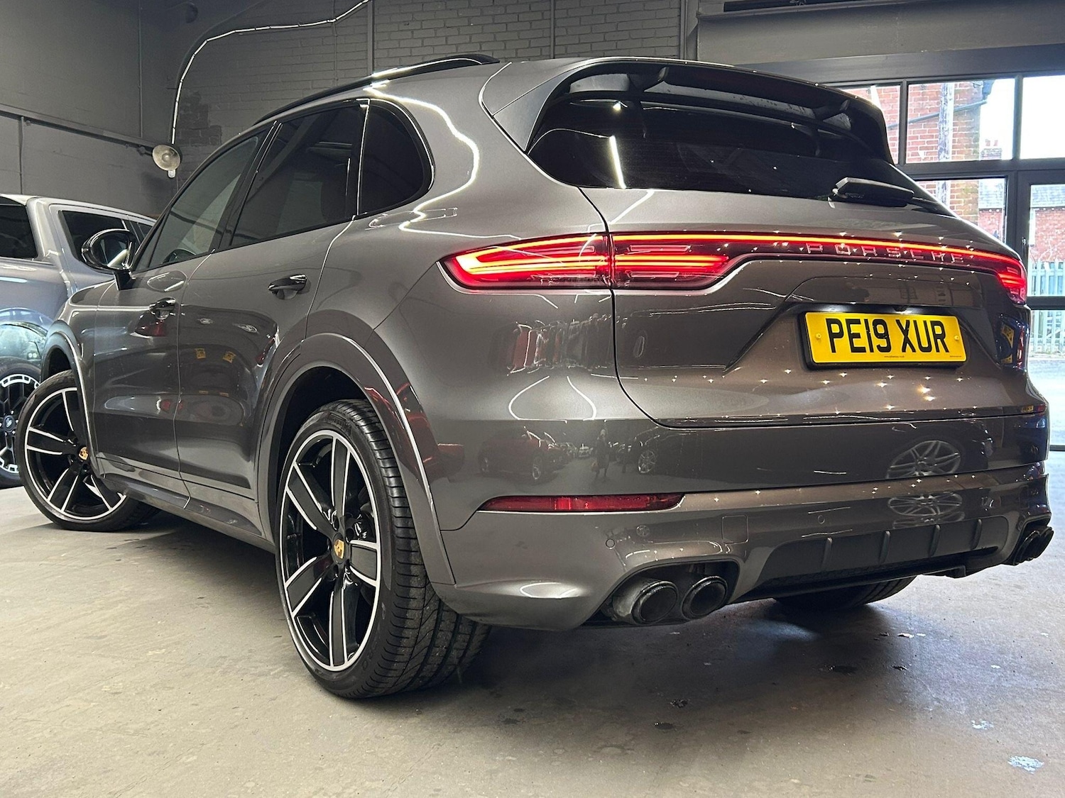 Used Porsche Cayenne for sale - 77646215: Photo 39