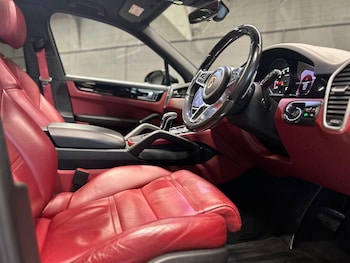 Used Porsche Cayenne 2019 for sale - 77646215: Photo