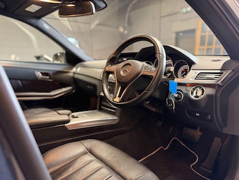 Used Mercedes-Benz E Class 2016 for sale - 79540306: Photo