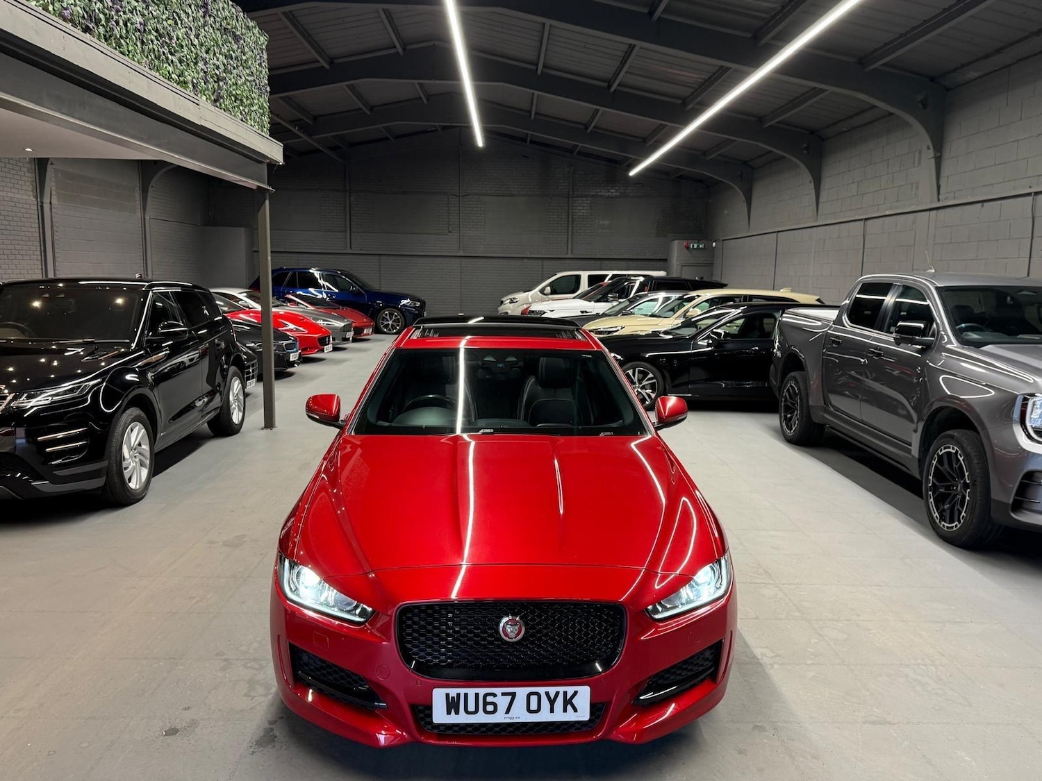 Used Jaguar XE for sale - 77320932: Photo 27