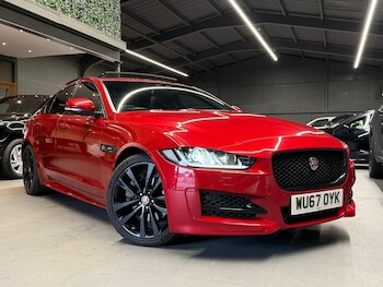 Used Jaguar XE 2017 for sale - 77320932: Photo