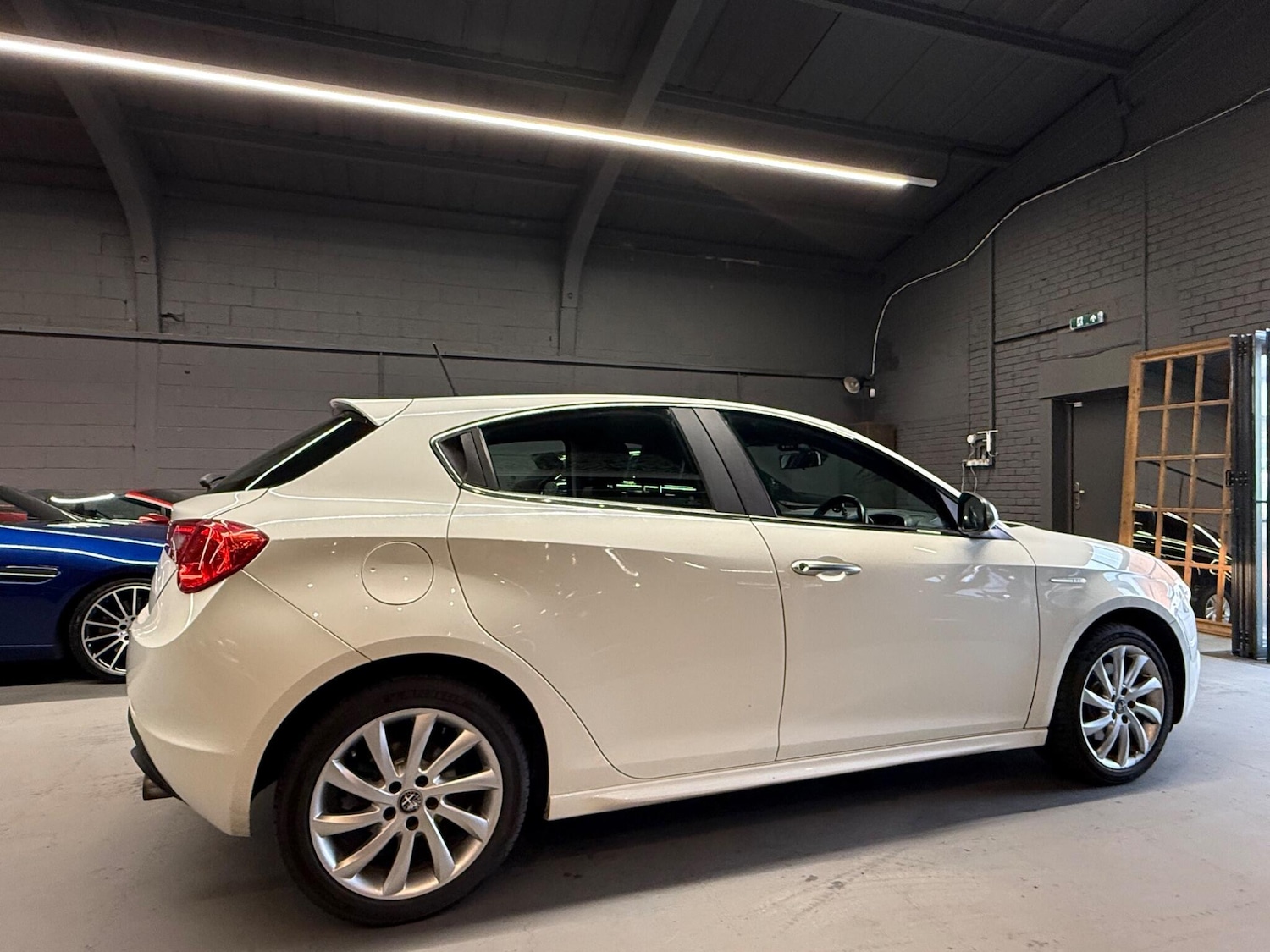 Used Alfa Romeo Giulietta 2012 for sale - 77883535: Photo 11